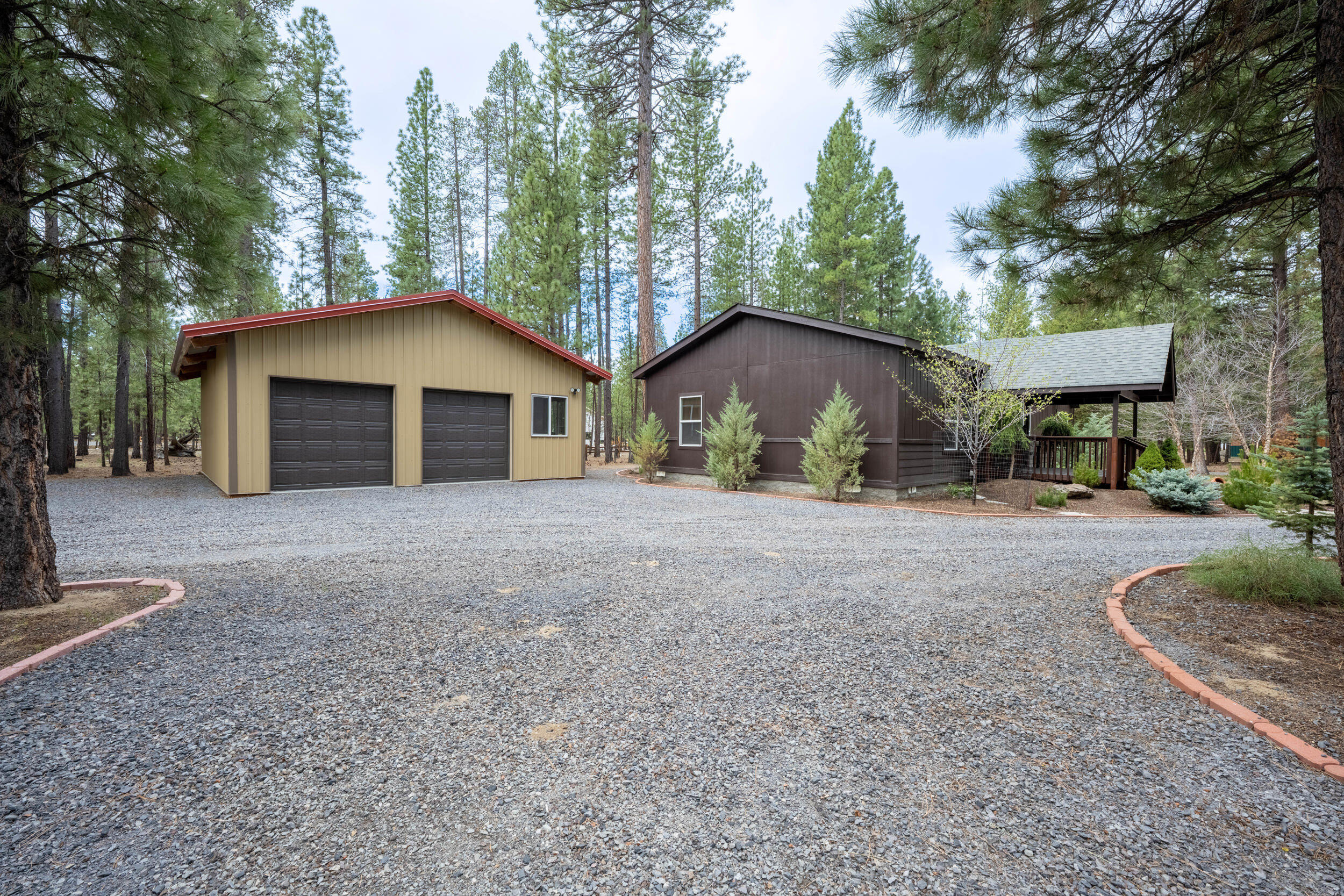 Ponderosa Pines - Residential