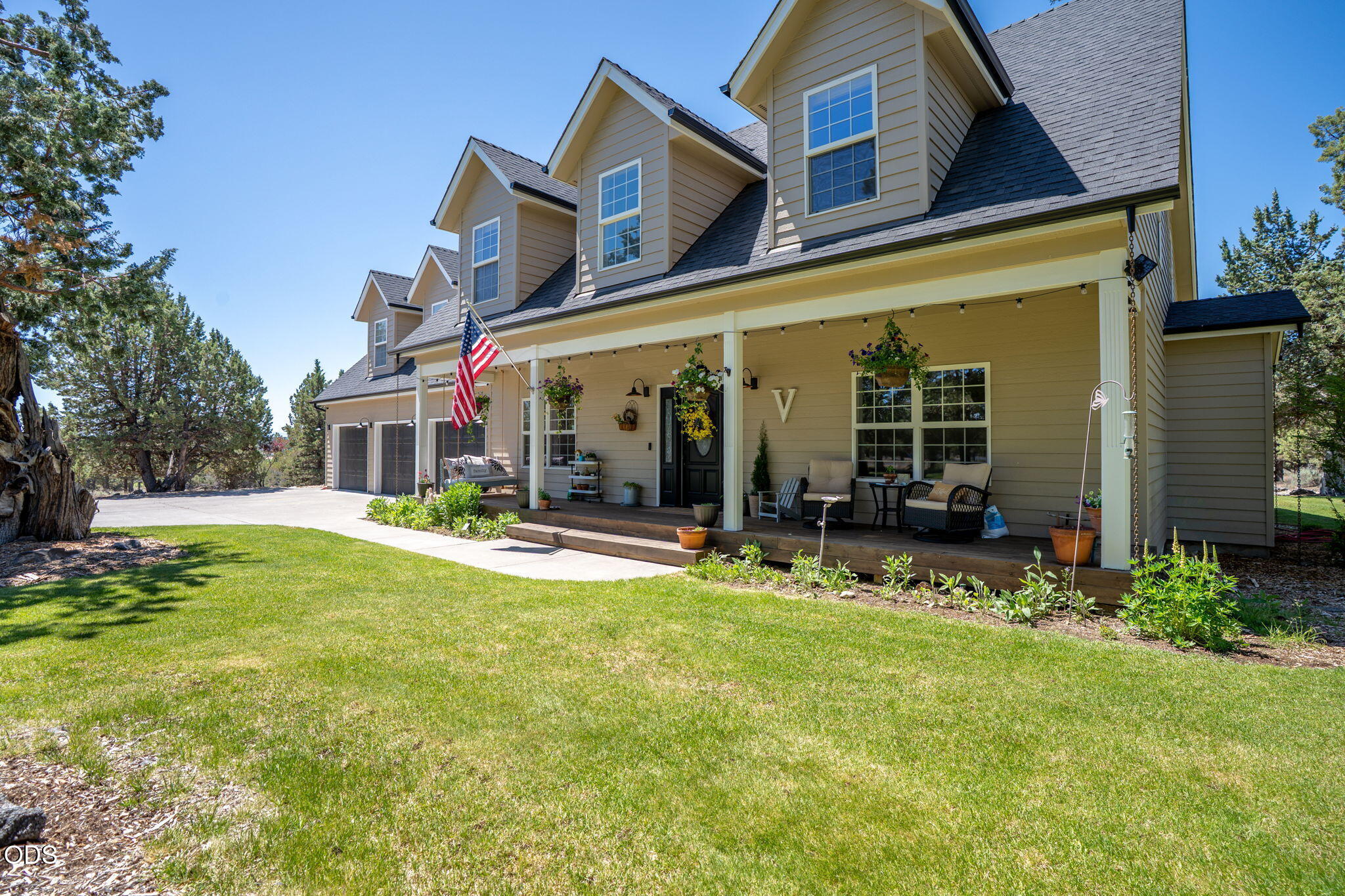 1433 NW 77th