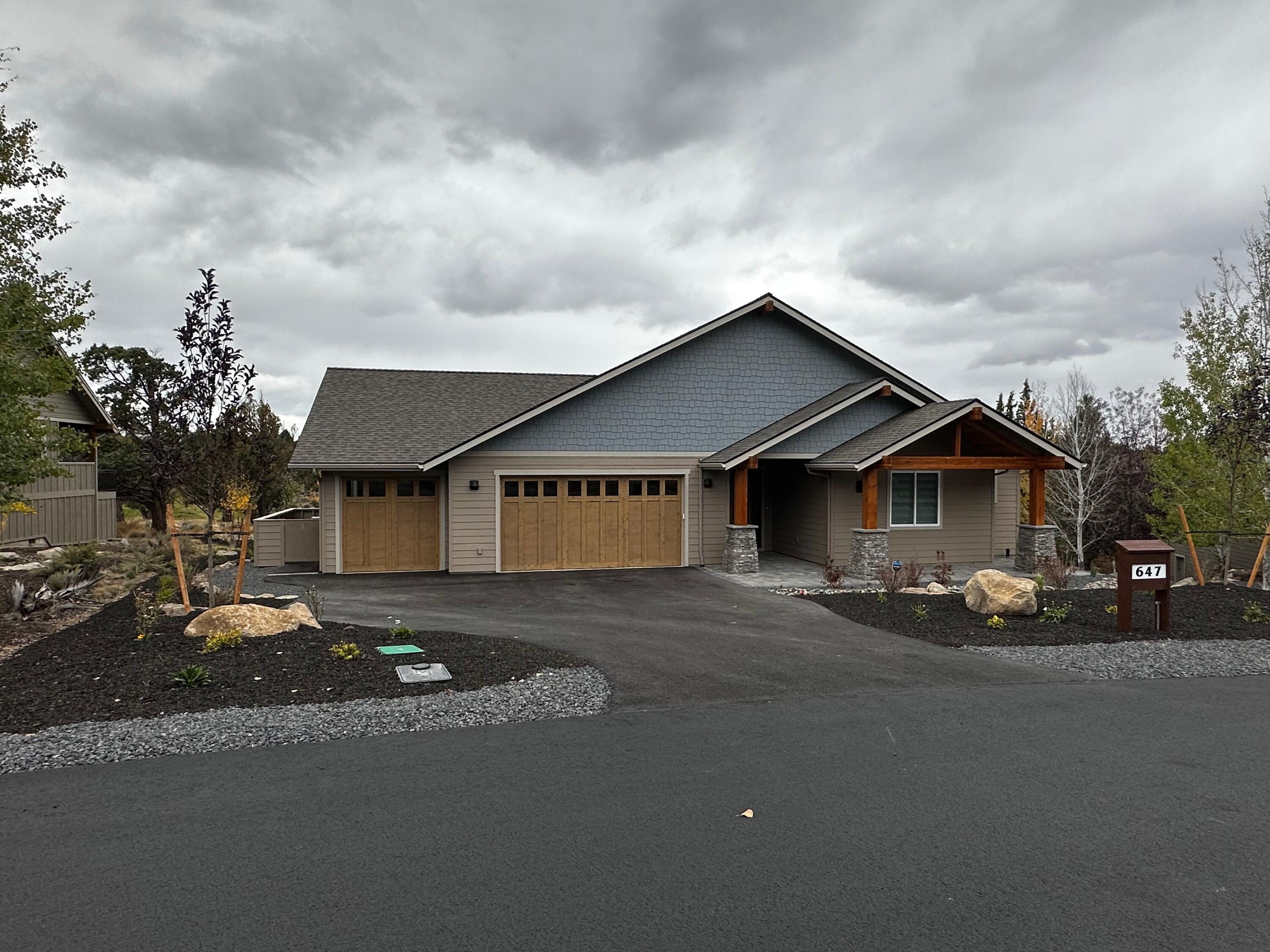 Eagle Crest - Residential