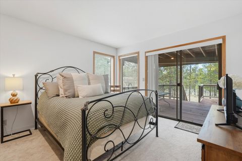 Tiny photo for 57583 White Elm #26, Sunriver, OR 97707 (MLS # 220219377)