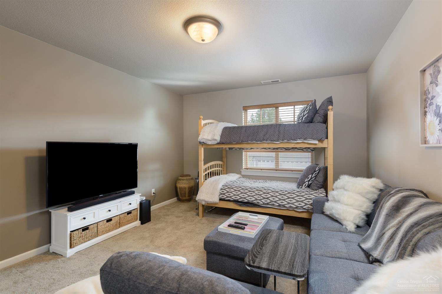 River Rim - Residential