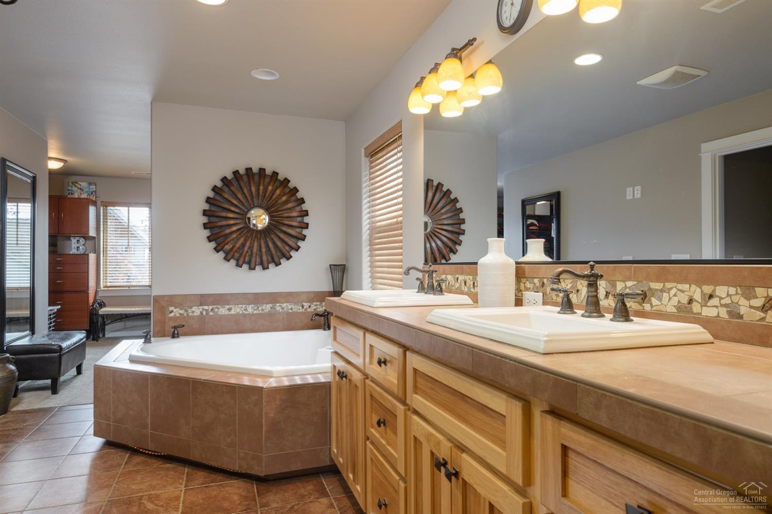 River Rim - Residential