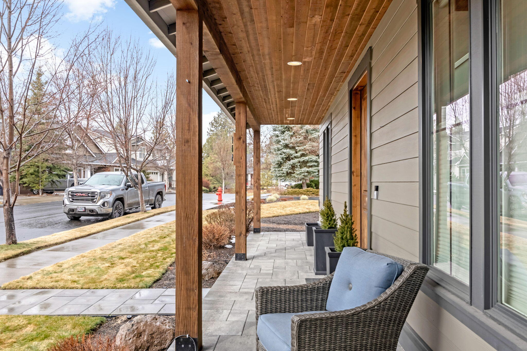 Skyliner Summit - Residential