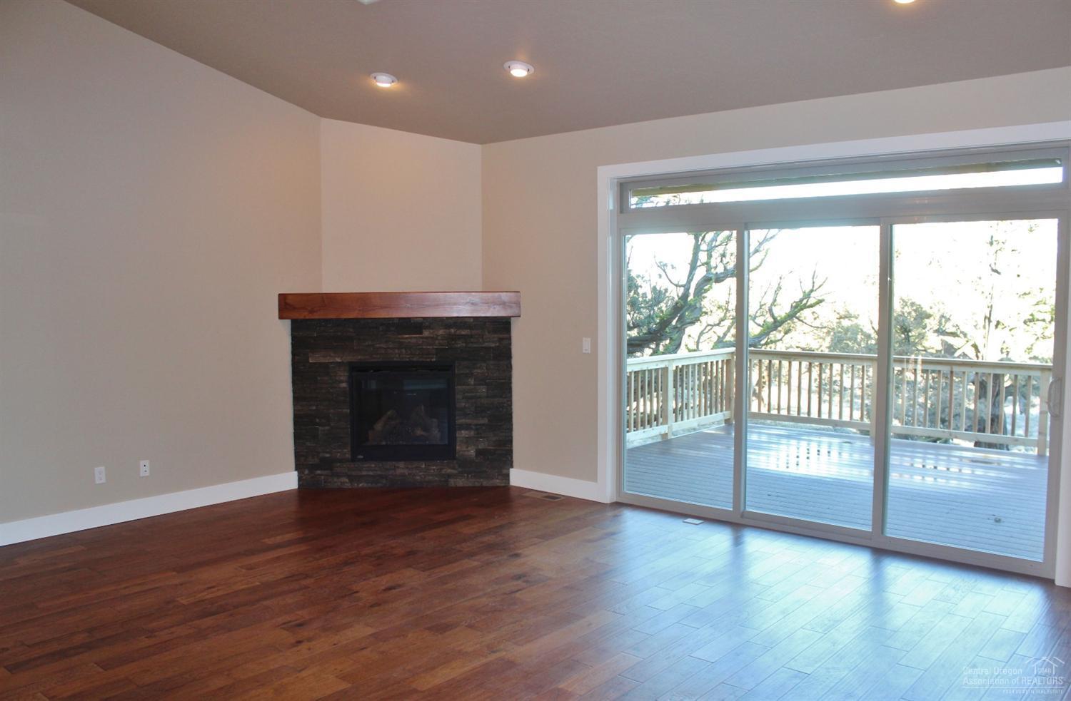 Eagle Crest - Residential