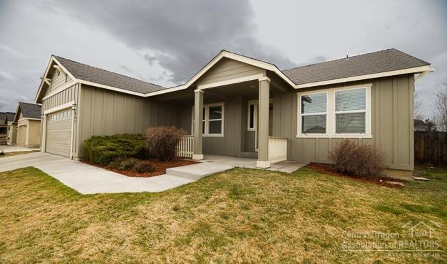 This is one of the nicest areas in Madras. Very close to hospital, park, trails, the Madras Aquatic Center & COCC. Beautiful Craftsman one level home in Morning Crest. Vaulted ceilings in the living, dinning and master bedroom. Fantastic separation of master and guest bedrooms. Kitchen offers lots of cabinet space with a great pantry for storage. Natural gas fireplace, furnace and hot water heater and AC