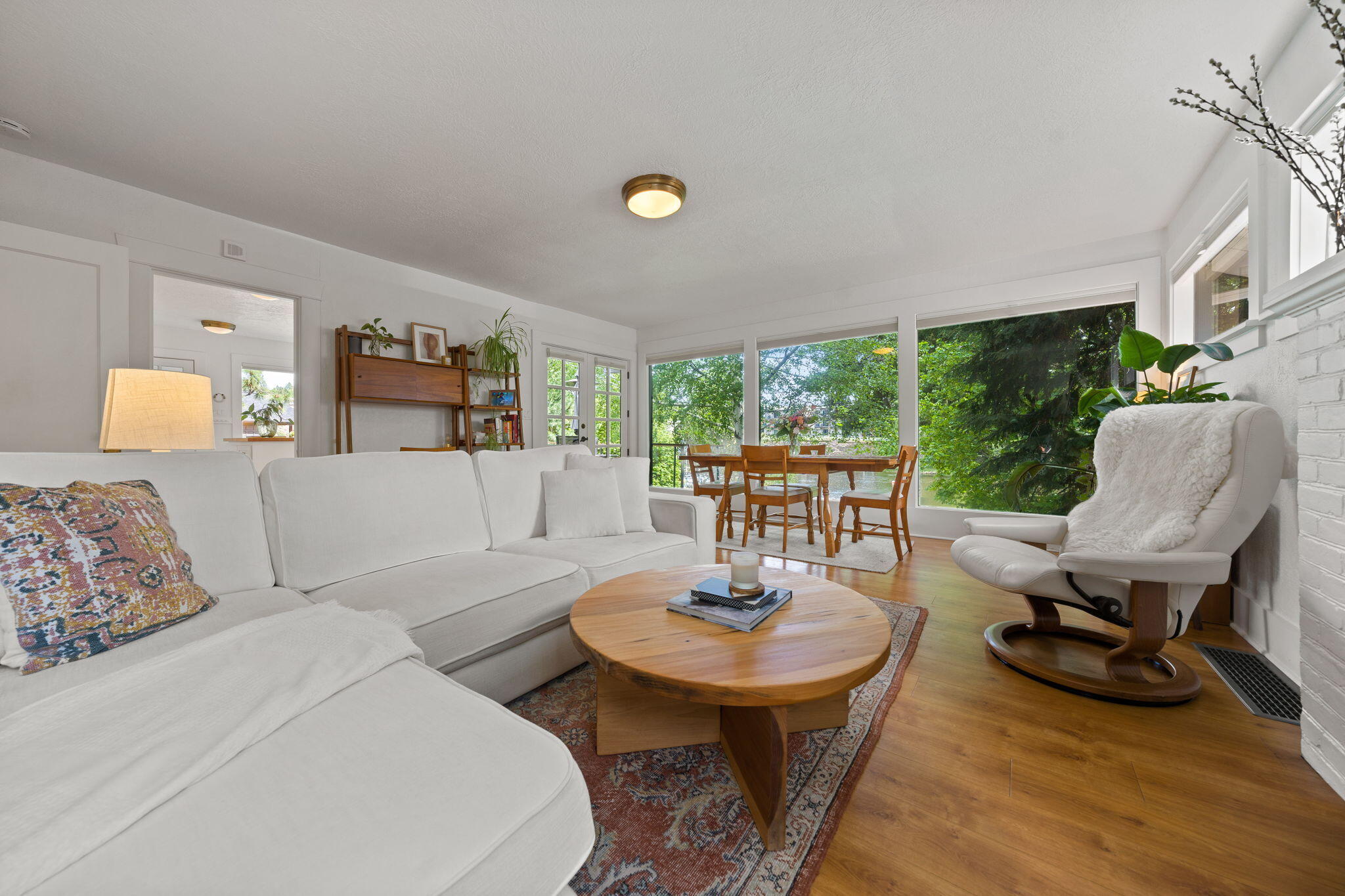 River Terrace - Residential