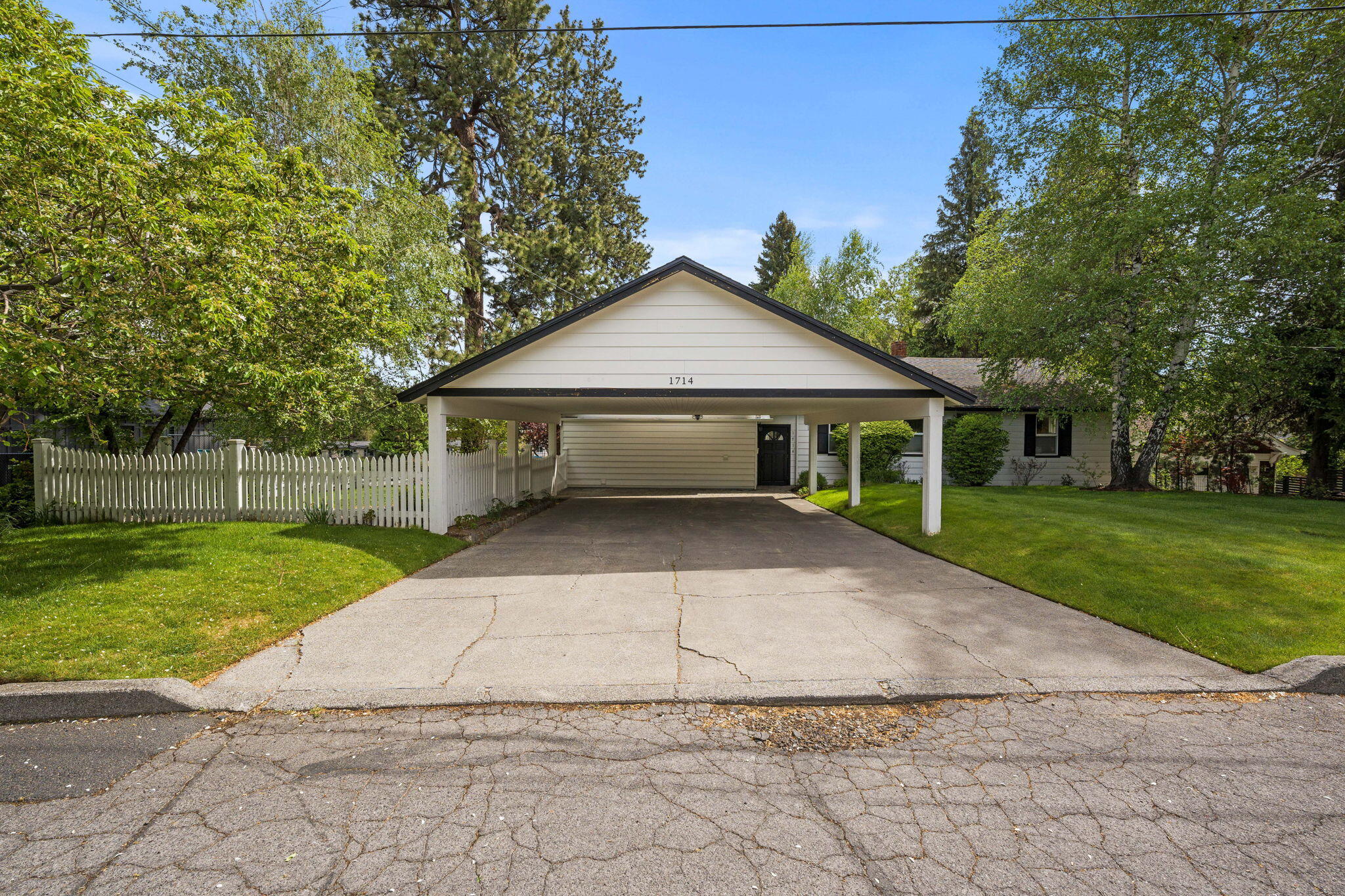 River Terrace - Residential