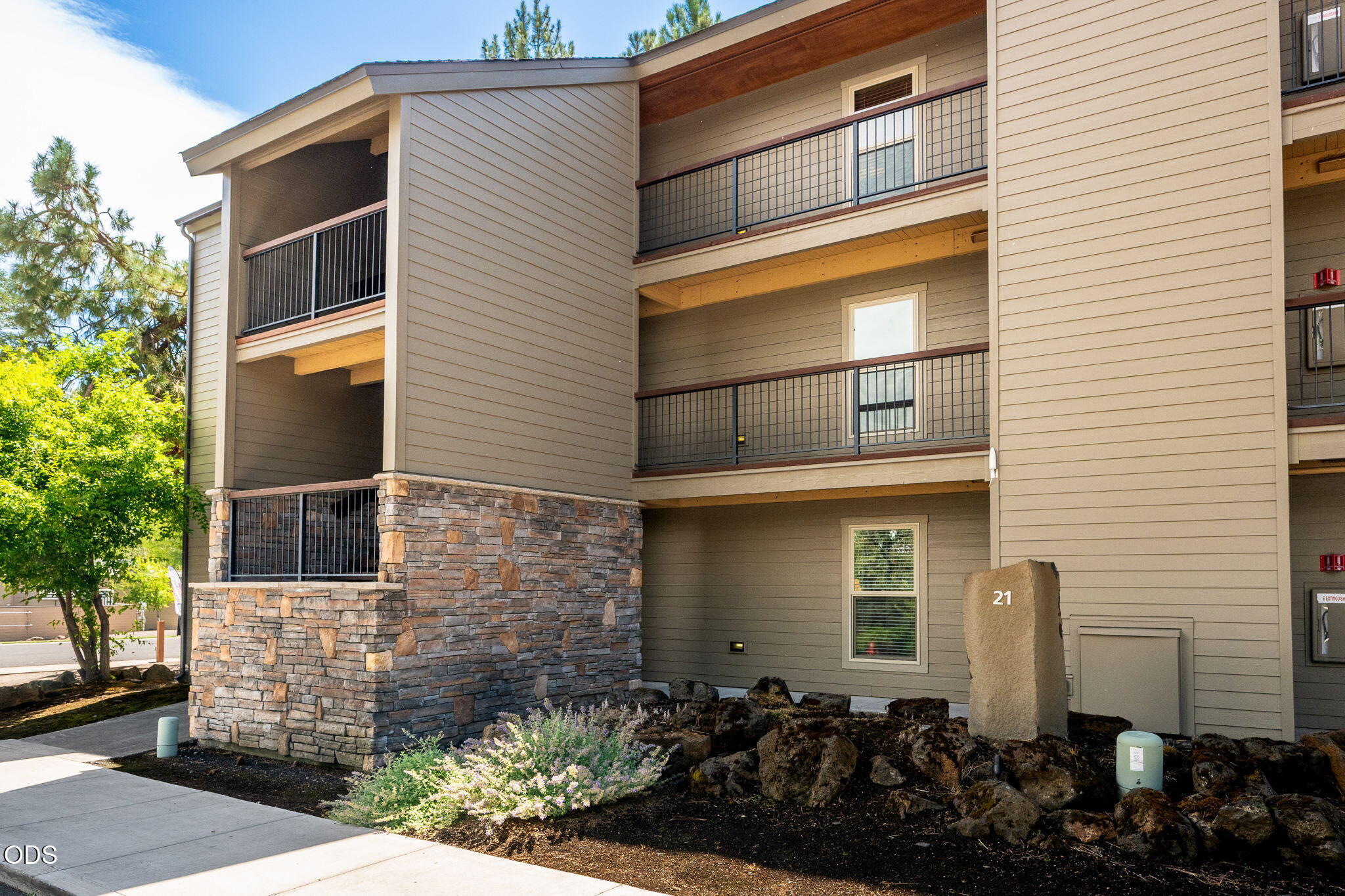 18575 SW Century Drive # 2133-2134
