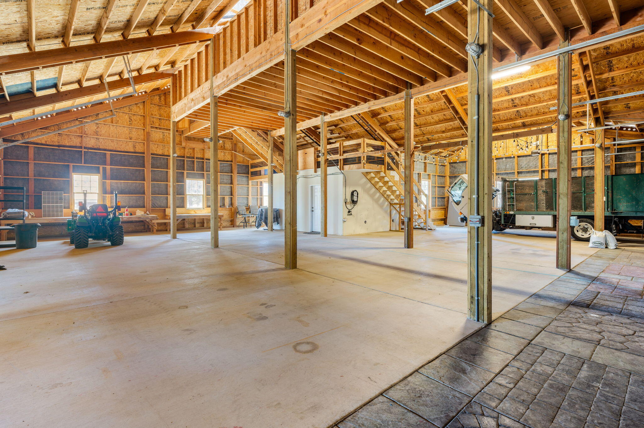 Deschutes River Ranc - Residential