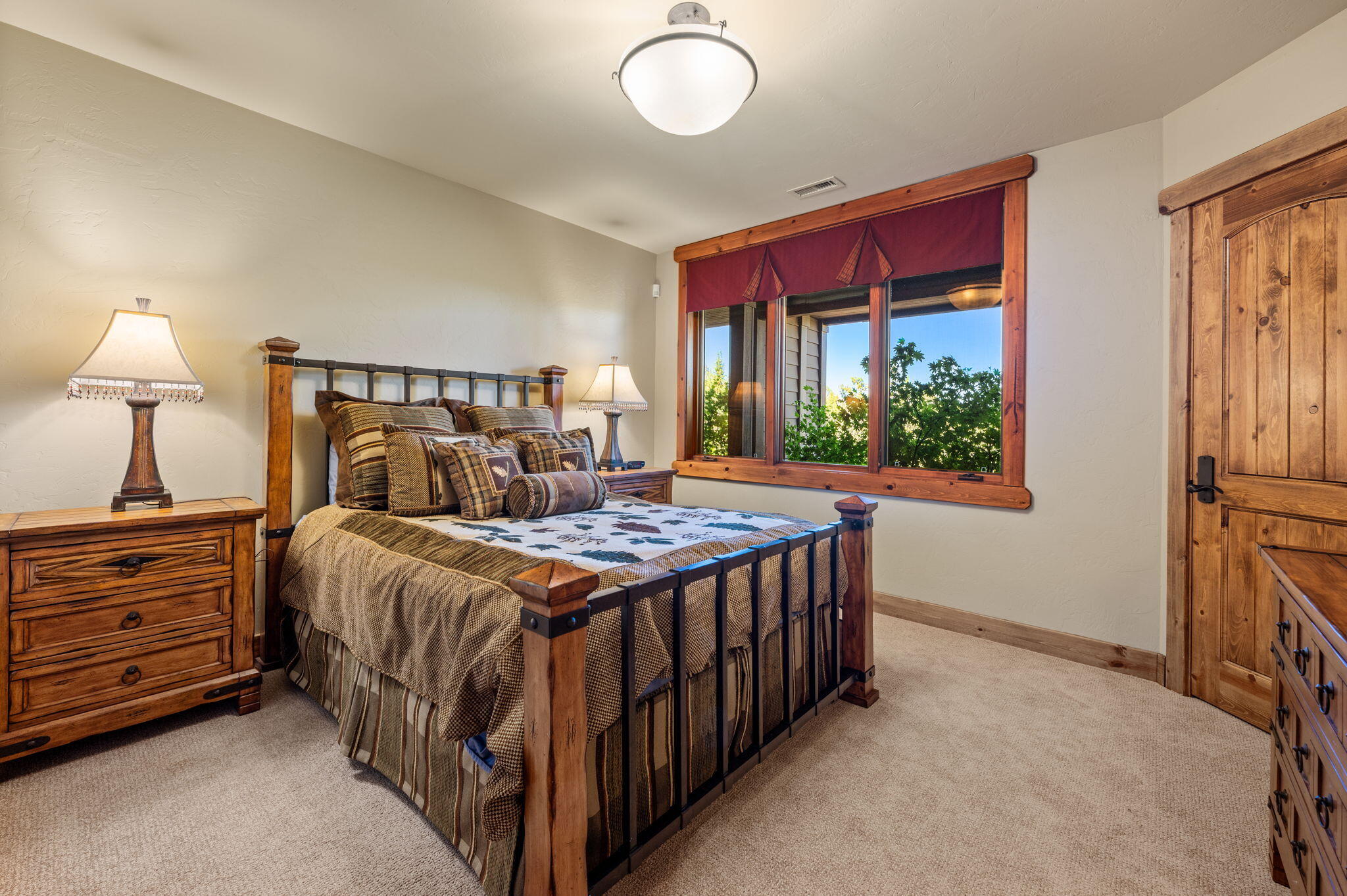 Deschutes River Ranc - Residential