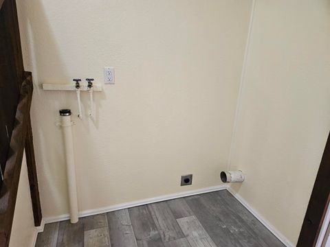 Tiny photo for 31125 Goldeneye Lane, Bonanza, OR 97623 (MLS # 220215512)