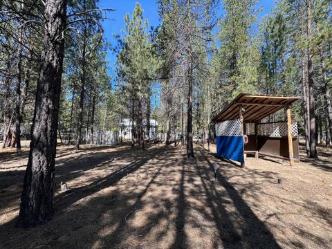 Tiny photo for 52360 Ammon Road, La Pine, OR 97739 (MLS # 220221782)