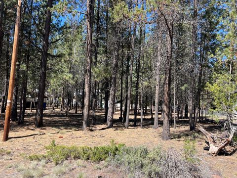 Tiny photo for 52360 Ammon Road, La Pine, OR 97739 (MLS # 220221782)
