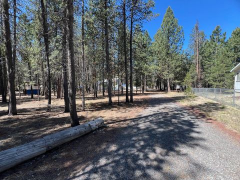 Tiny photo for 52360 Ammon Road, La Pine, OR 97739 (MLS # 220221782)