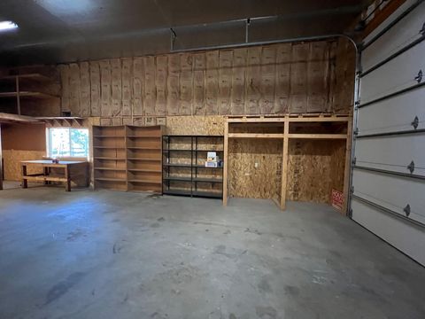Tiny photo for 52360 Ammon Road, La Pine, OR 97739 (MLS # 220221782)