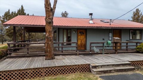 Tiny photo for 12293 SW Peninsula Drive, Terrebonne, OR 97760 (MLS # 220212713)