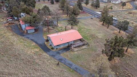 Tiny photo for 12293 SW Peninsula Drive, Terrebonne, OR 97760 (MLS # 220212713)