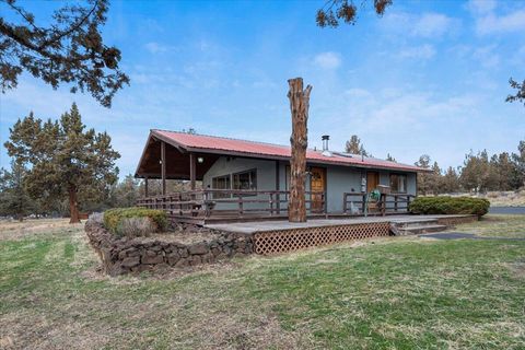 Tiny photo for 12293 SW Peninsula Drive, Terrebonne, OR 97760 (MLS # 220212713)