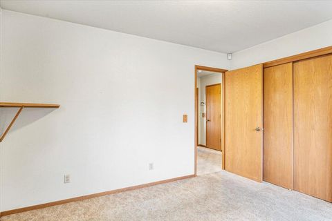 Tiny photo for 12293 SW Peninsula Drive, Terrebonne, OR 97760 (MLS # 220212713)