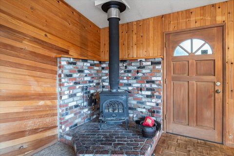 Tiny photo for 12293 SW Peninsula Drive, Terrebonne, OR 97760 (MLS # 220212713)