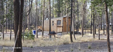 Tiny photo for 75657 Banyon Street, Chiloquin, OR 97624 (MLS # 220217446)