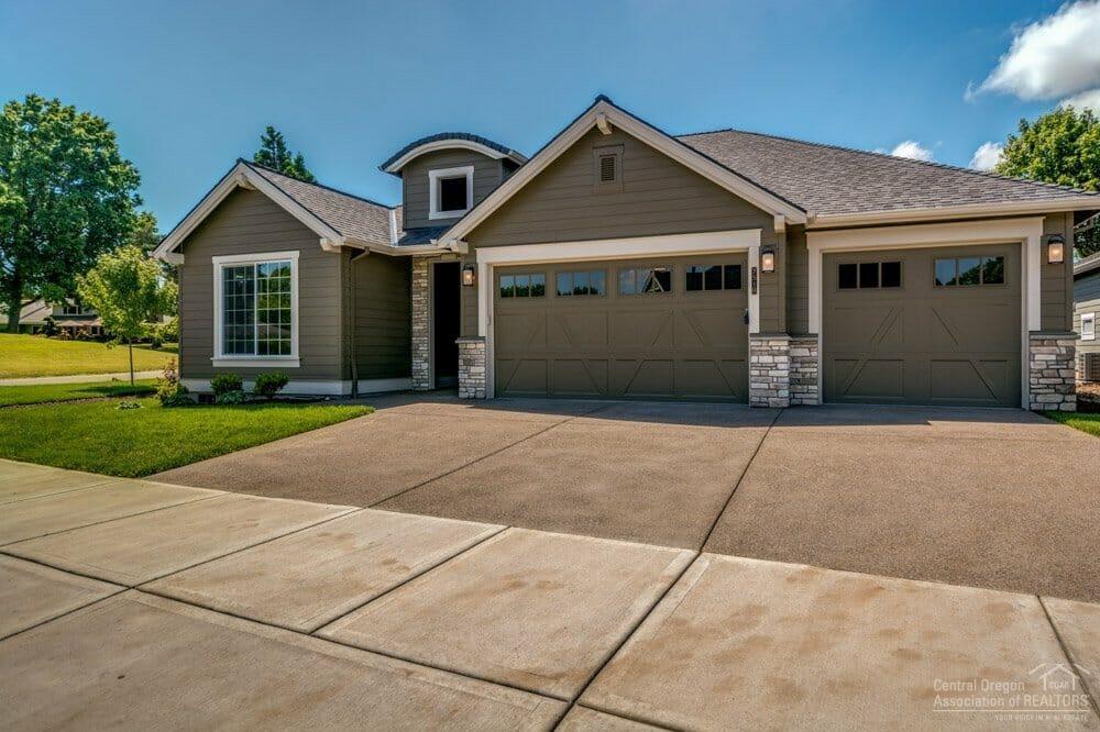 Triple Ridge - Residential