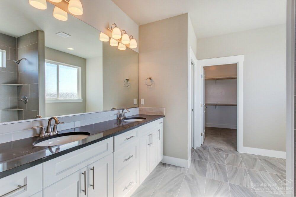 Triple Ridge - Residential