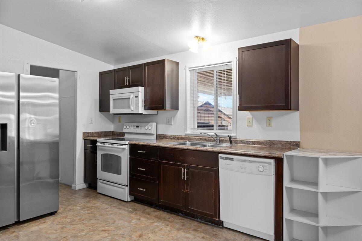 Meadow View Estates Unit No 1 - Residential