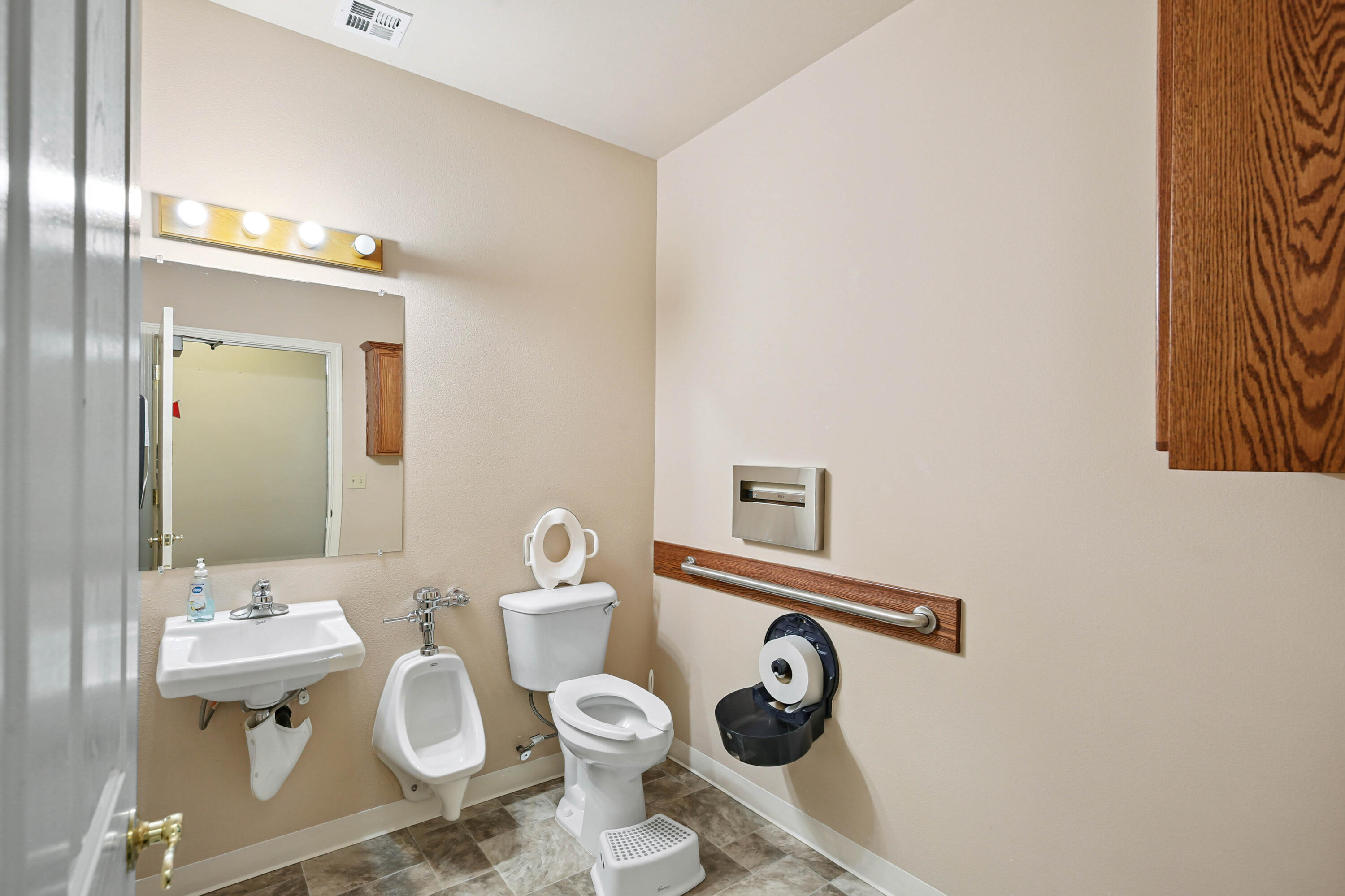 N/A - Commercial Sale