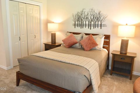 Tiny photo for 57041 Peppermill Circle #19-B, Sunriver, OR 97707 (MLS # 220223914)