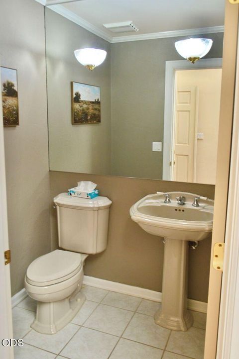 Tiny photo for 57041 Peppermill Circle #19-B, Sunriver, OR 97707 (MLS # 220223914)
