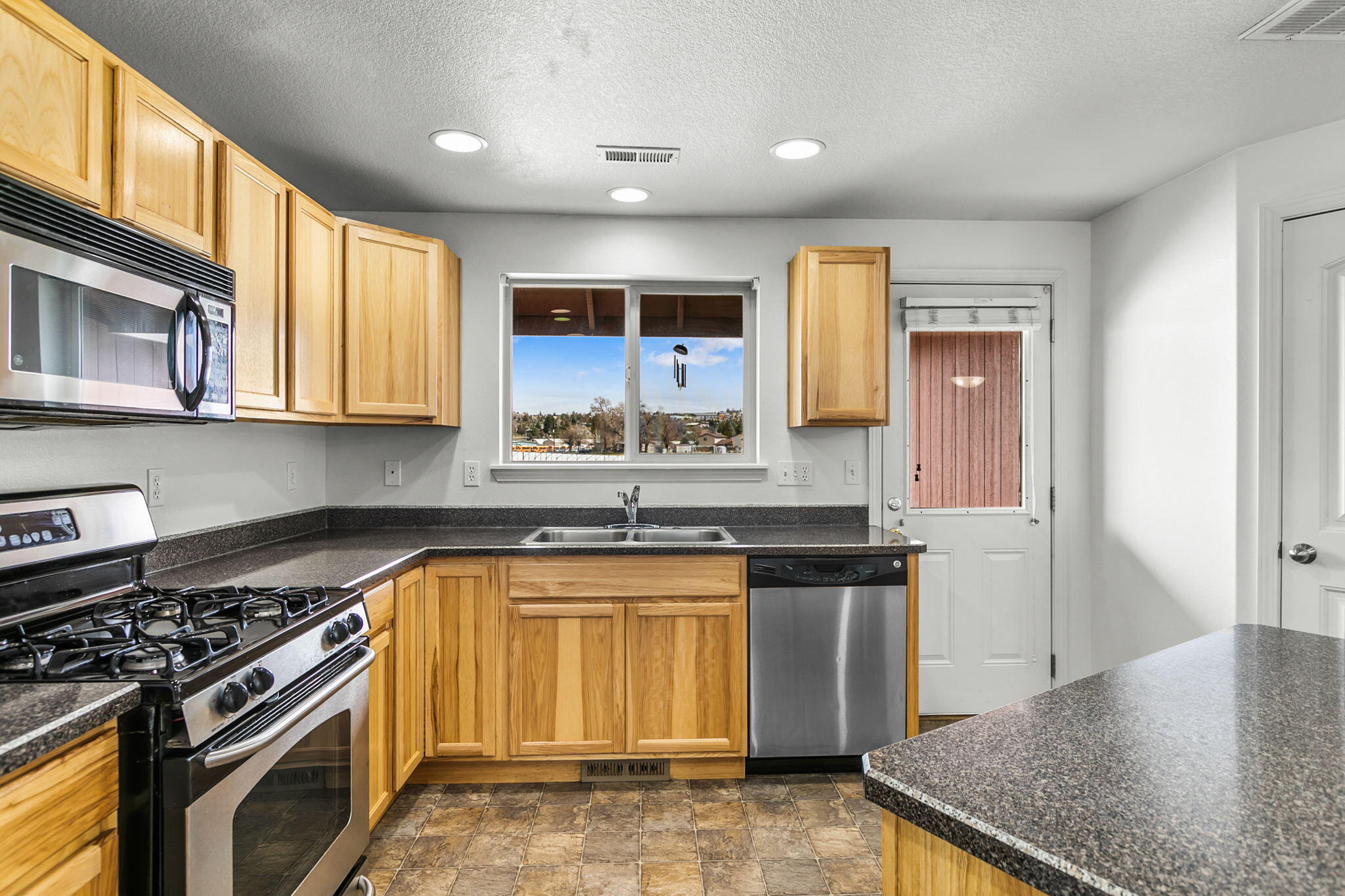 The Pines at Madras - Residential