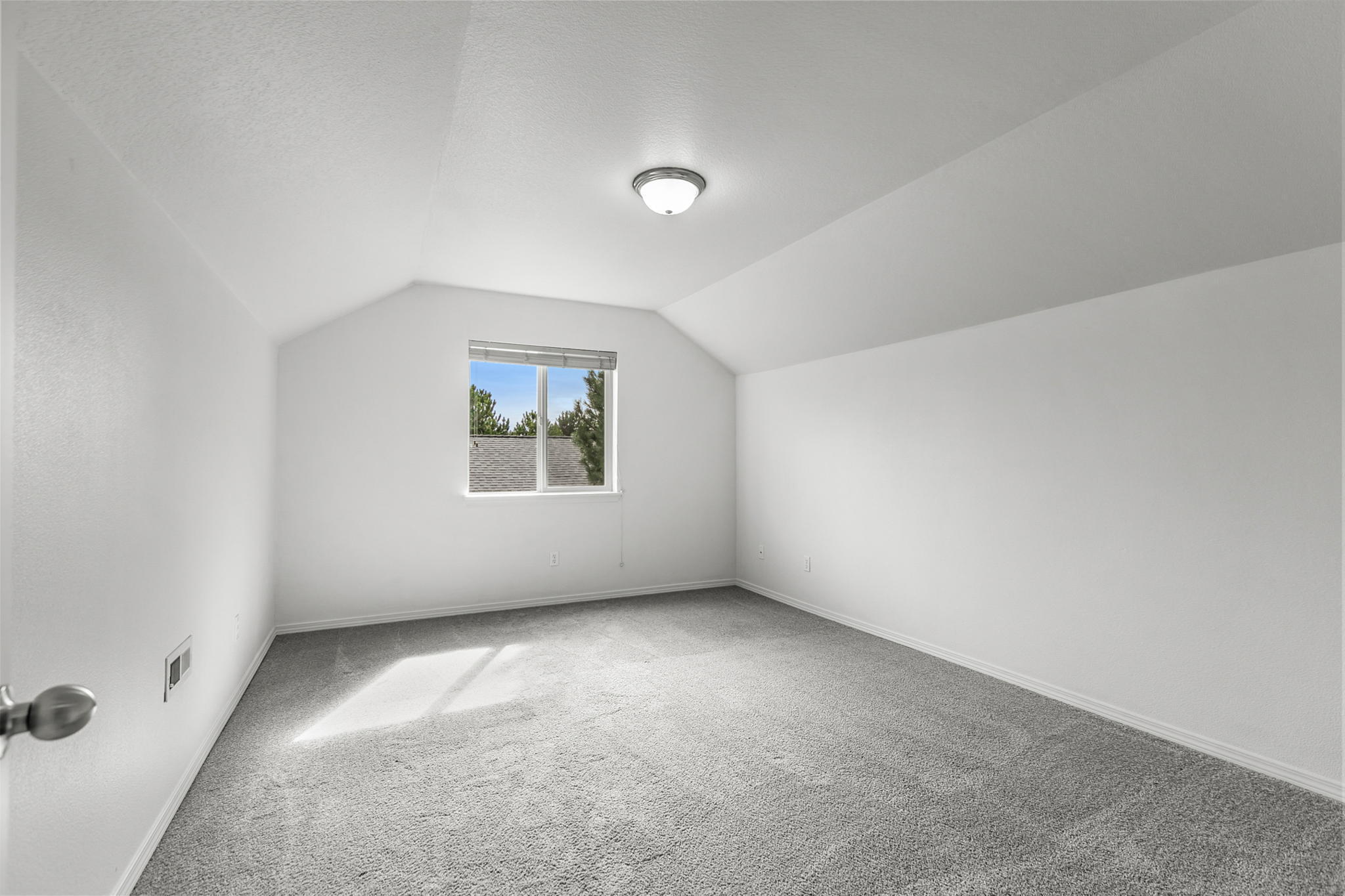 The Pines at Madras - Residential