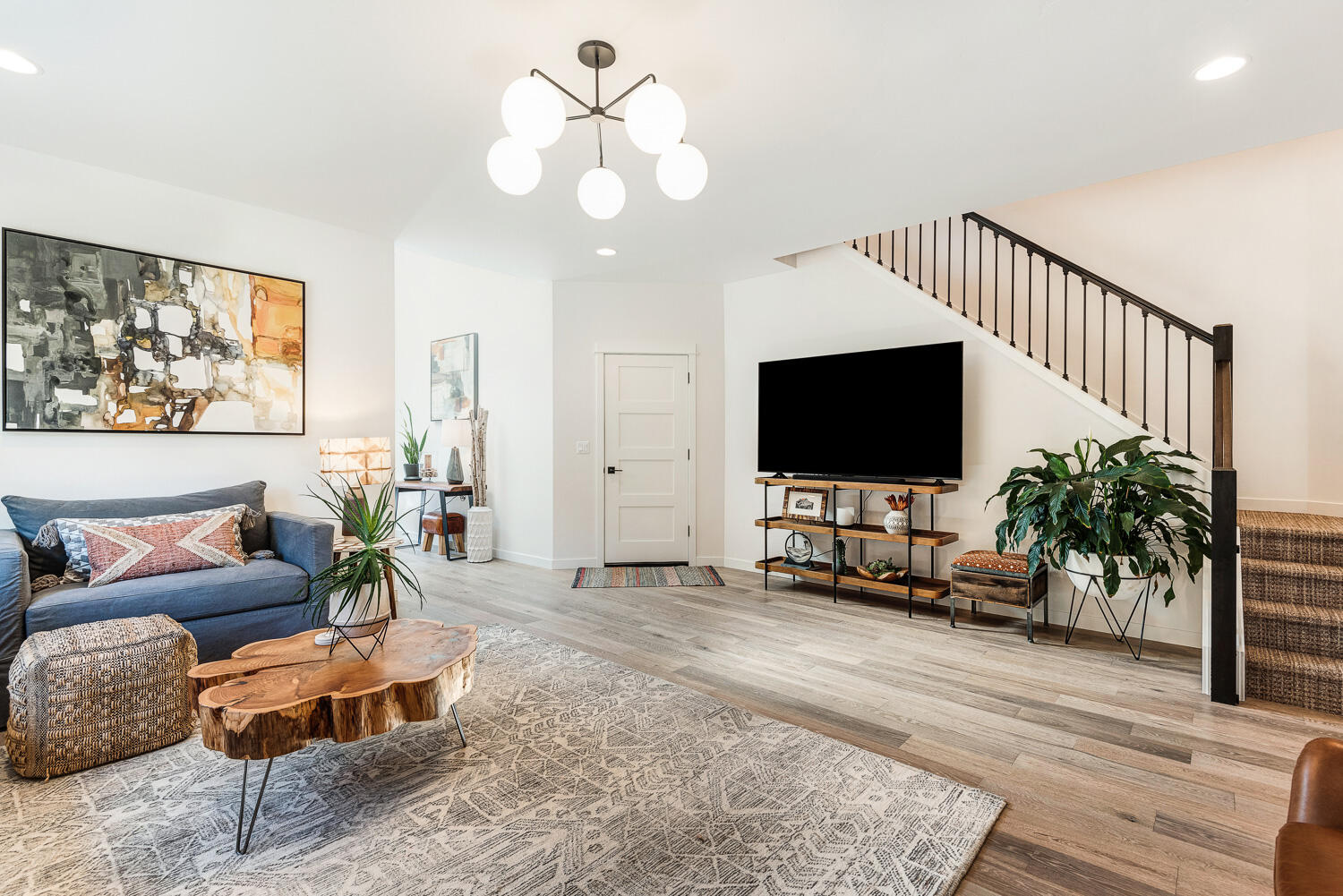 Three Pines - Residential