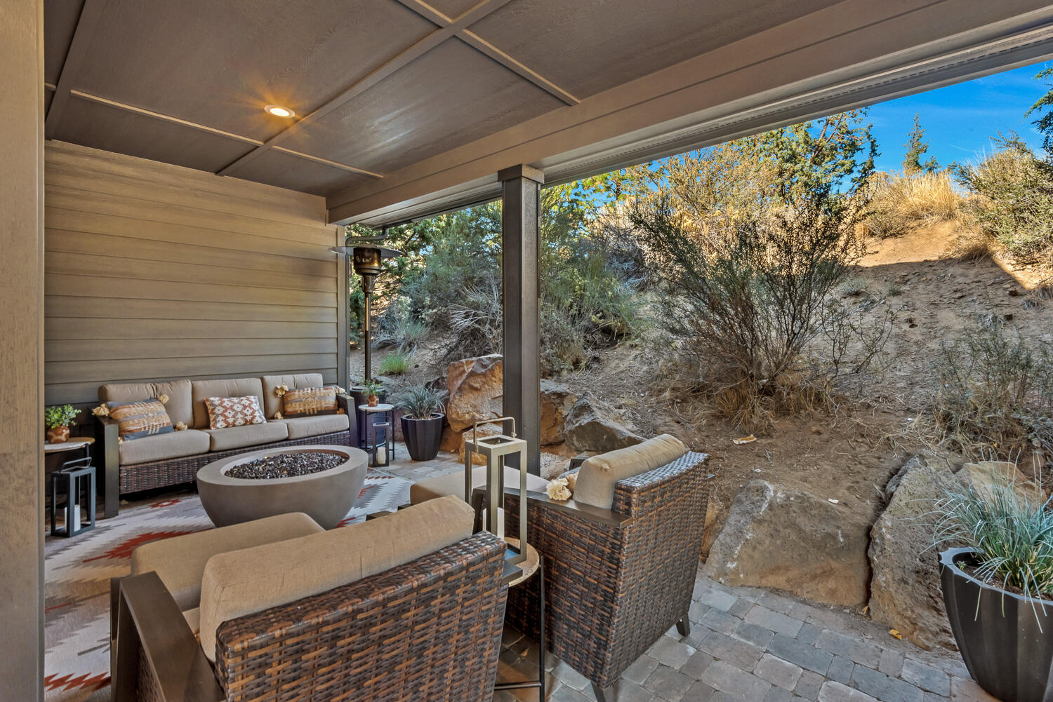 Three Pines - Residential