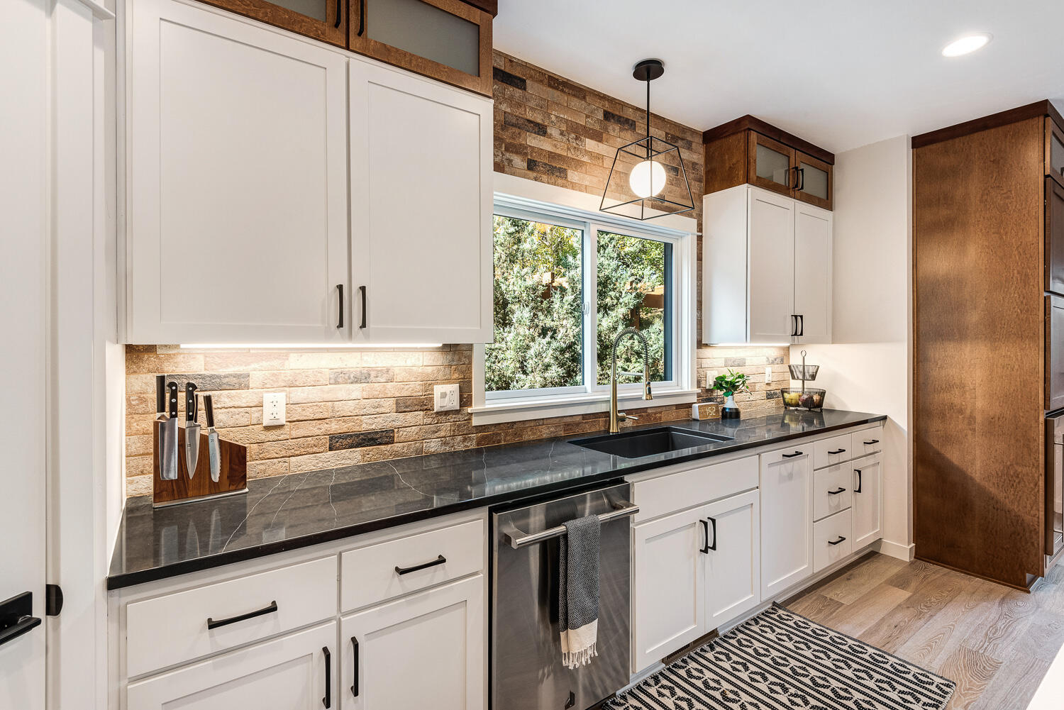 Three Pines - Residential