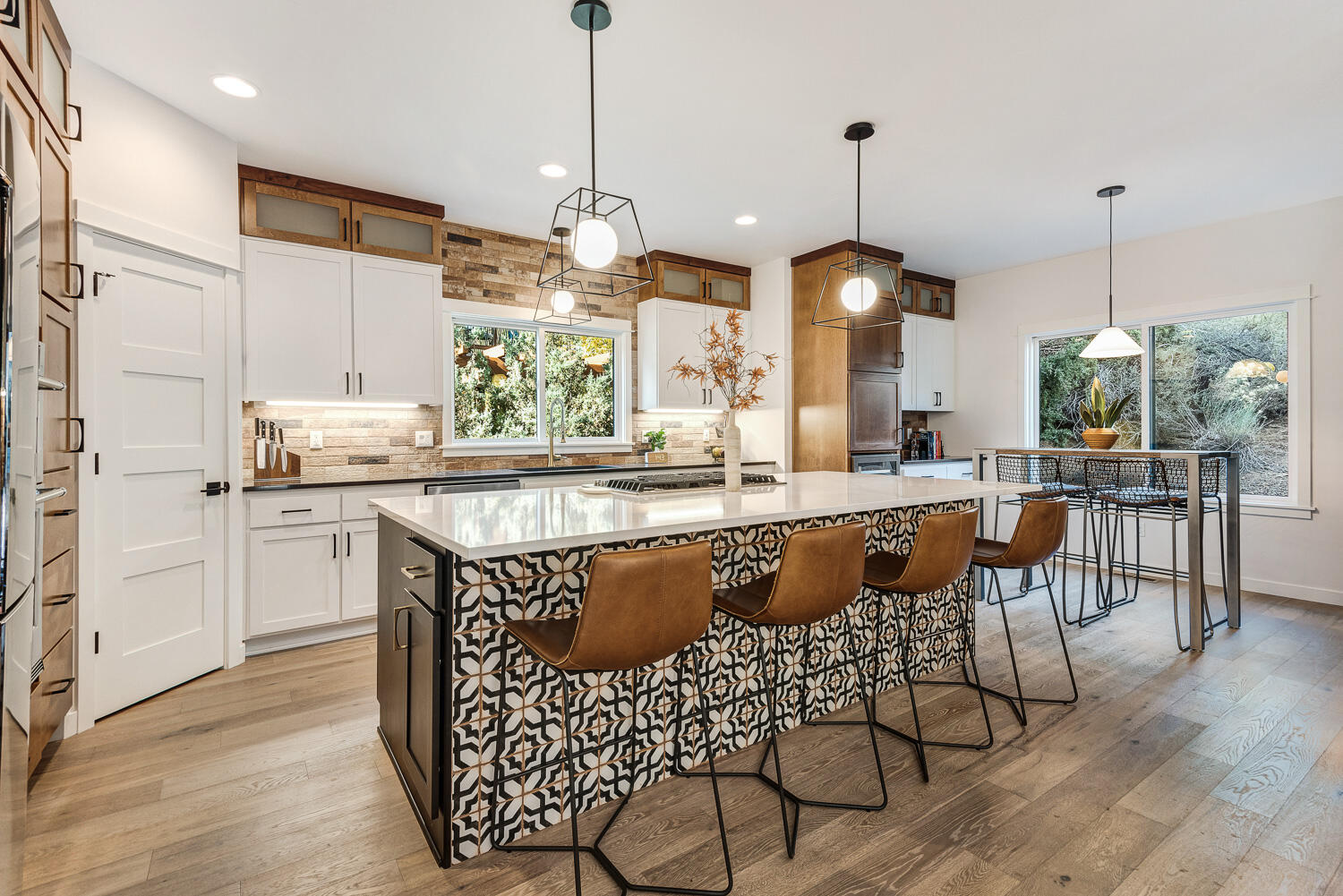 Three Pines - Residential