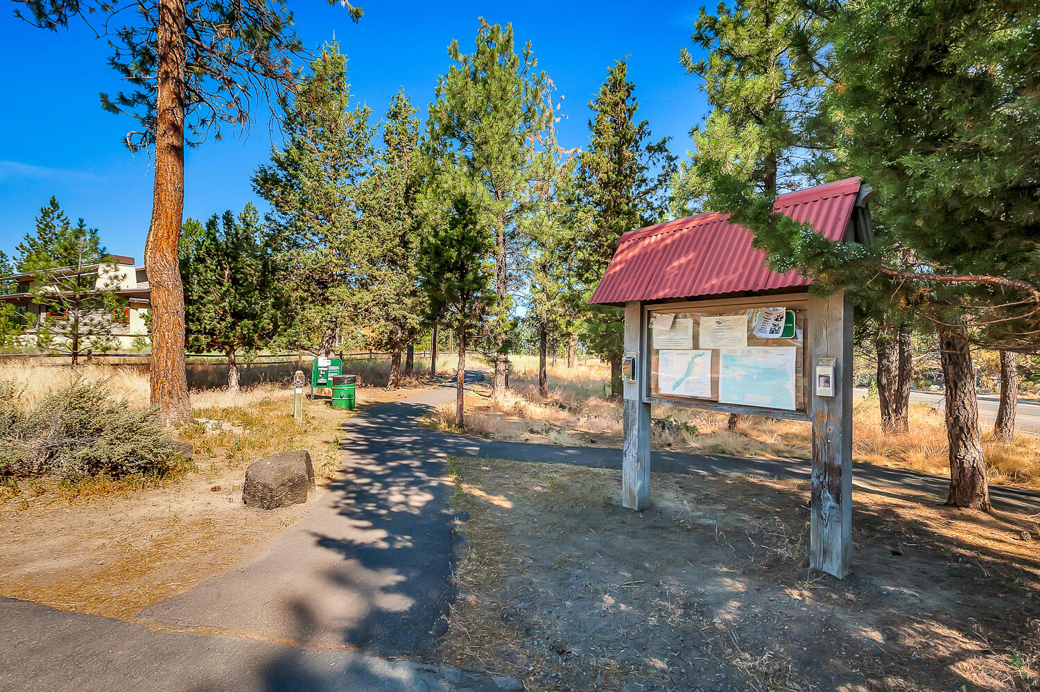 Three Pines - Residential