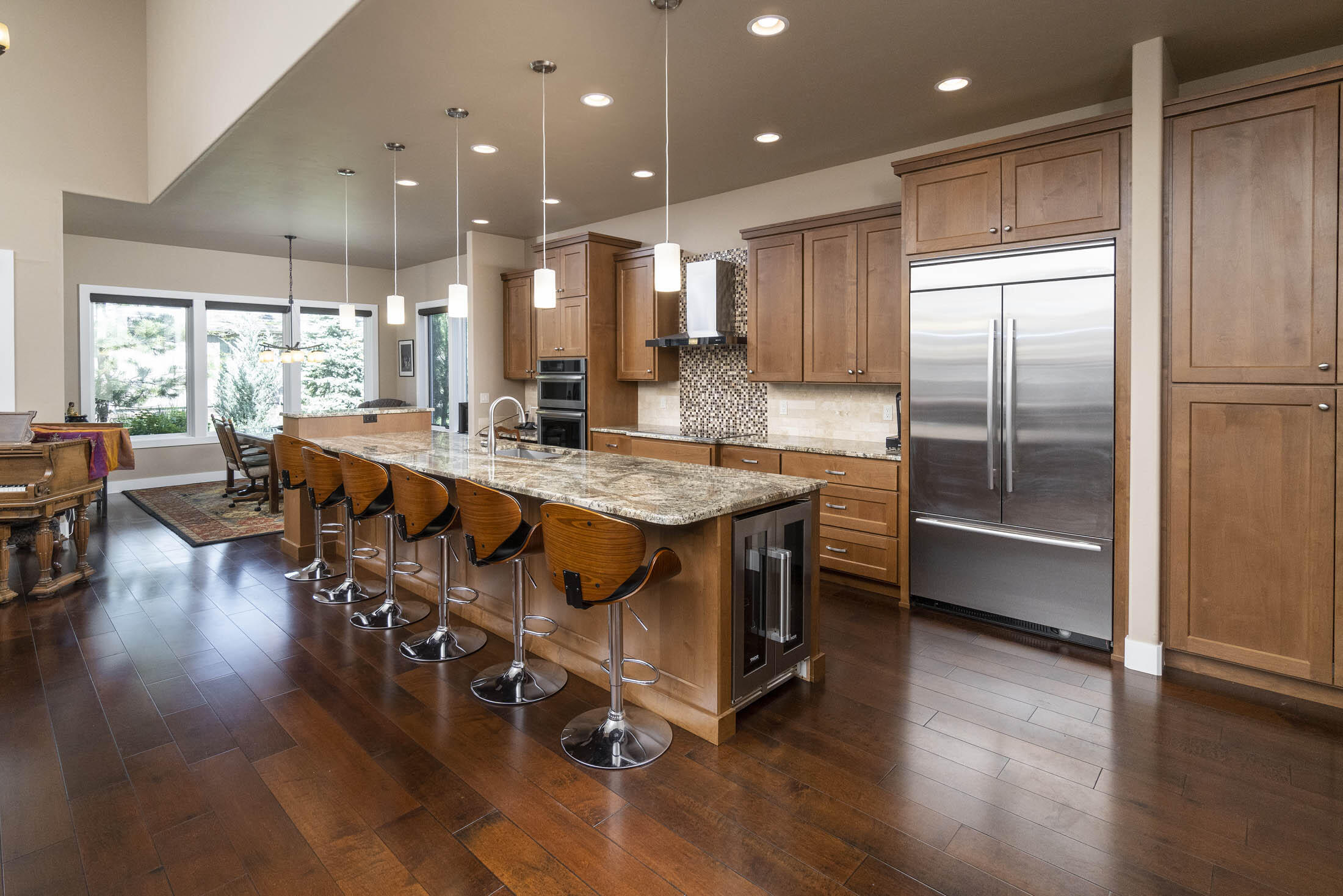 Broken Top - Residential