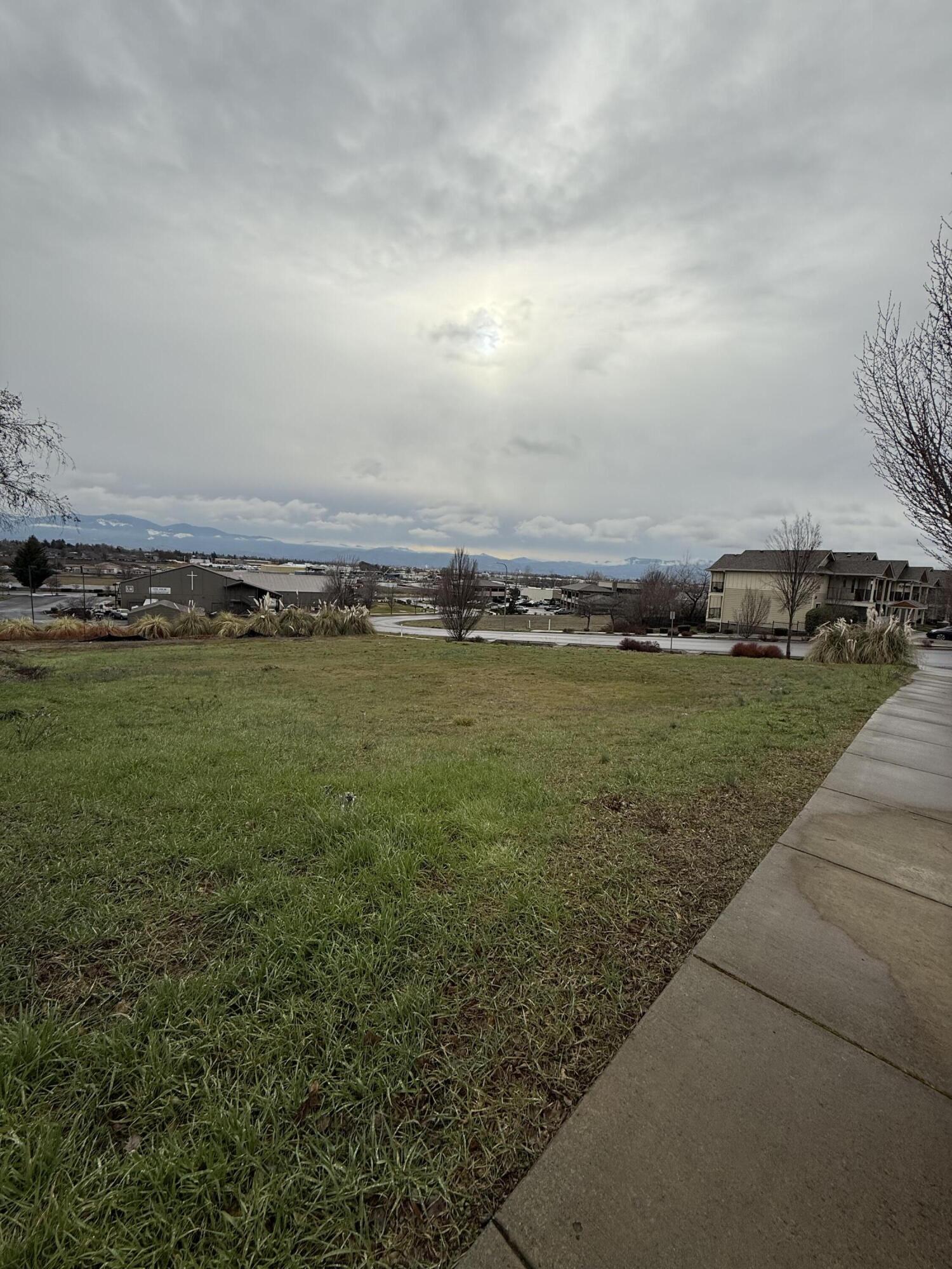 Arrowhead Heights Subdivision - Land