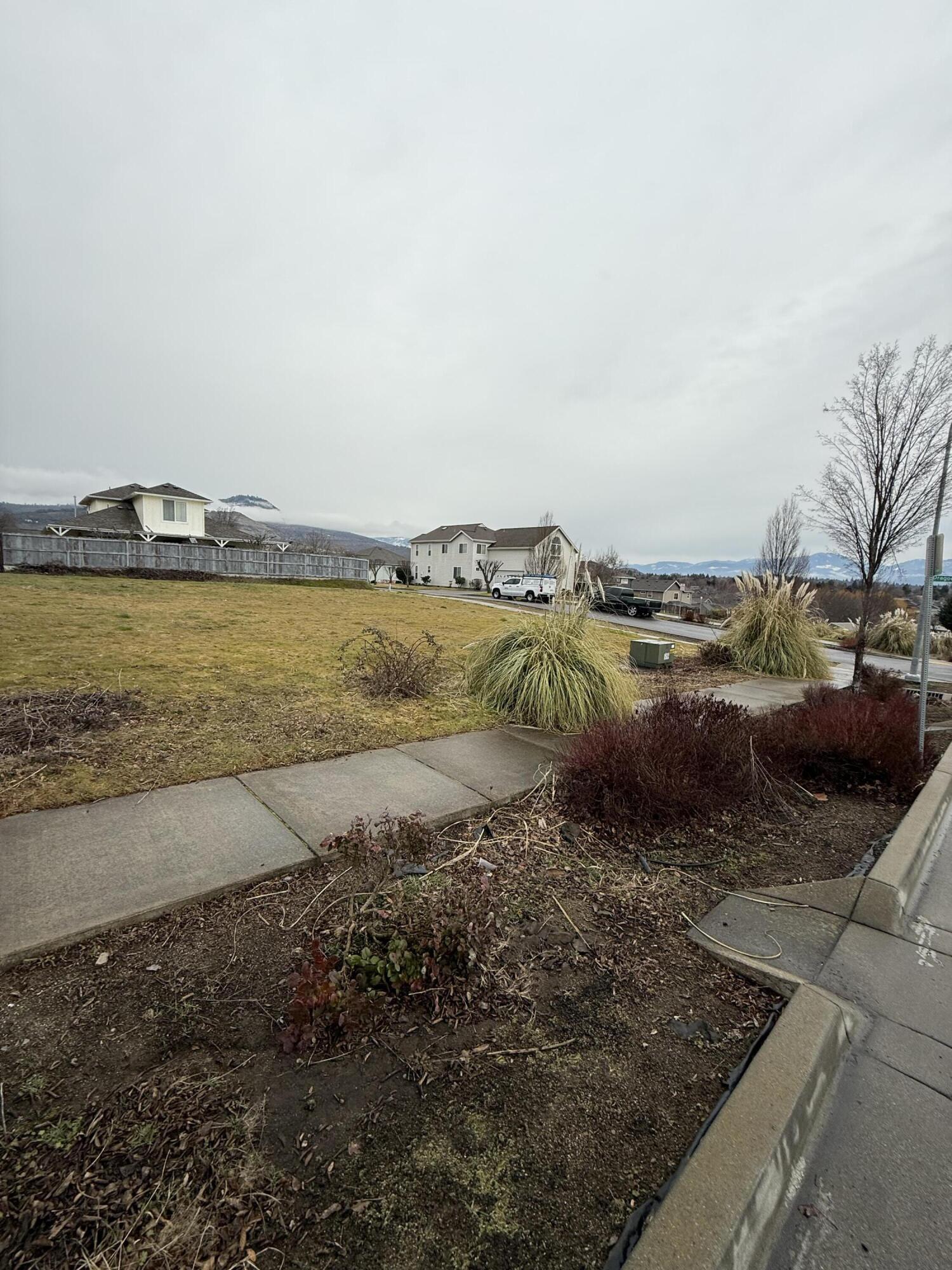 Arrowhead Heights Subdivision - Land