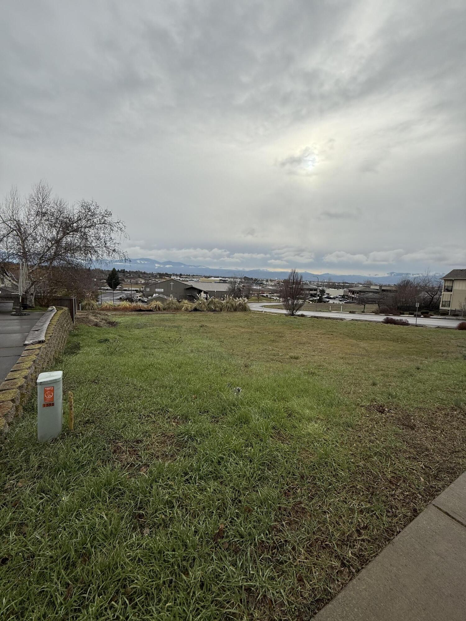 Arrowhead Heights Subdivision - Land