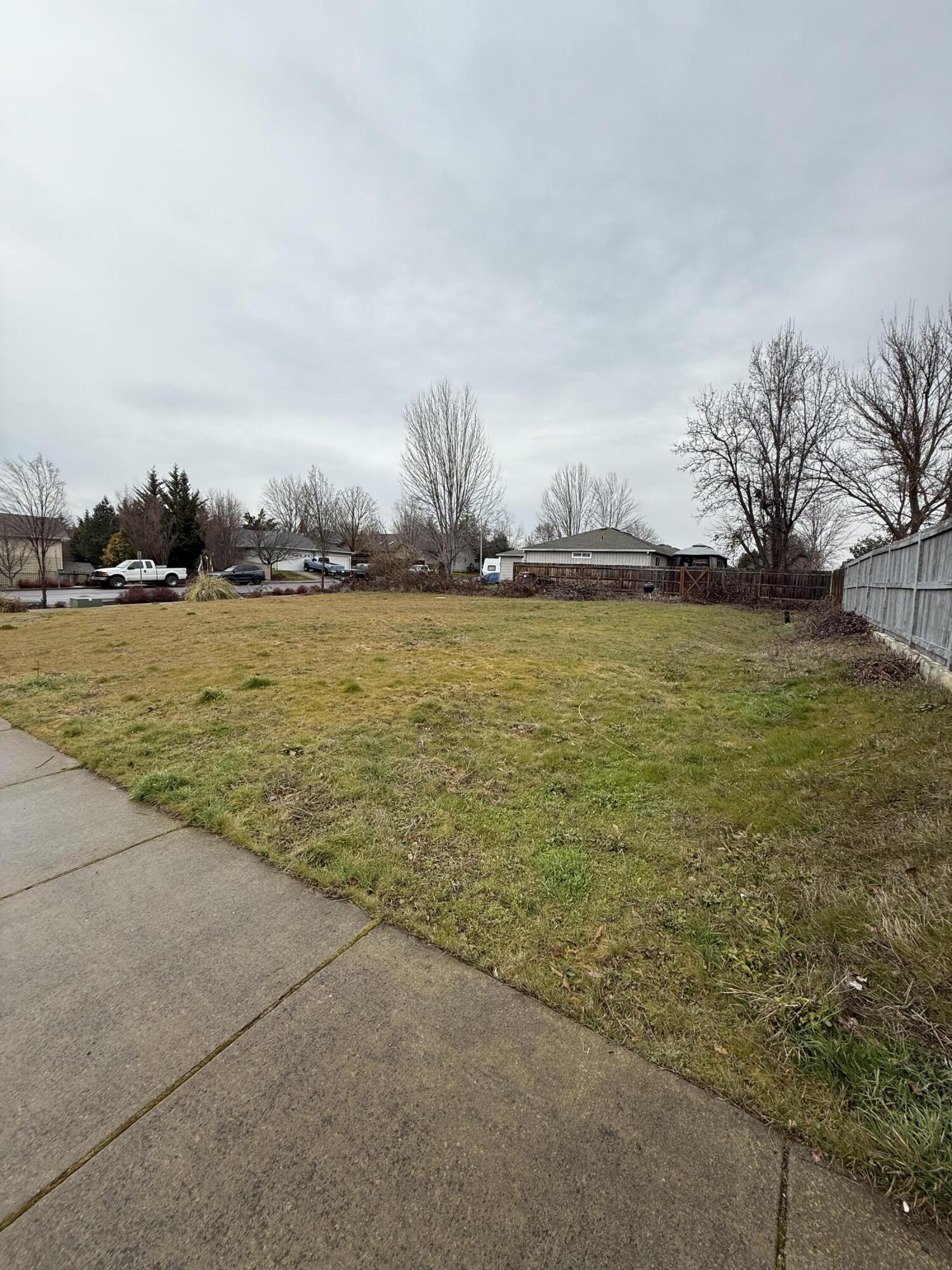 Arrowhead Heights Subdivision - Land