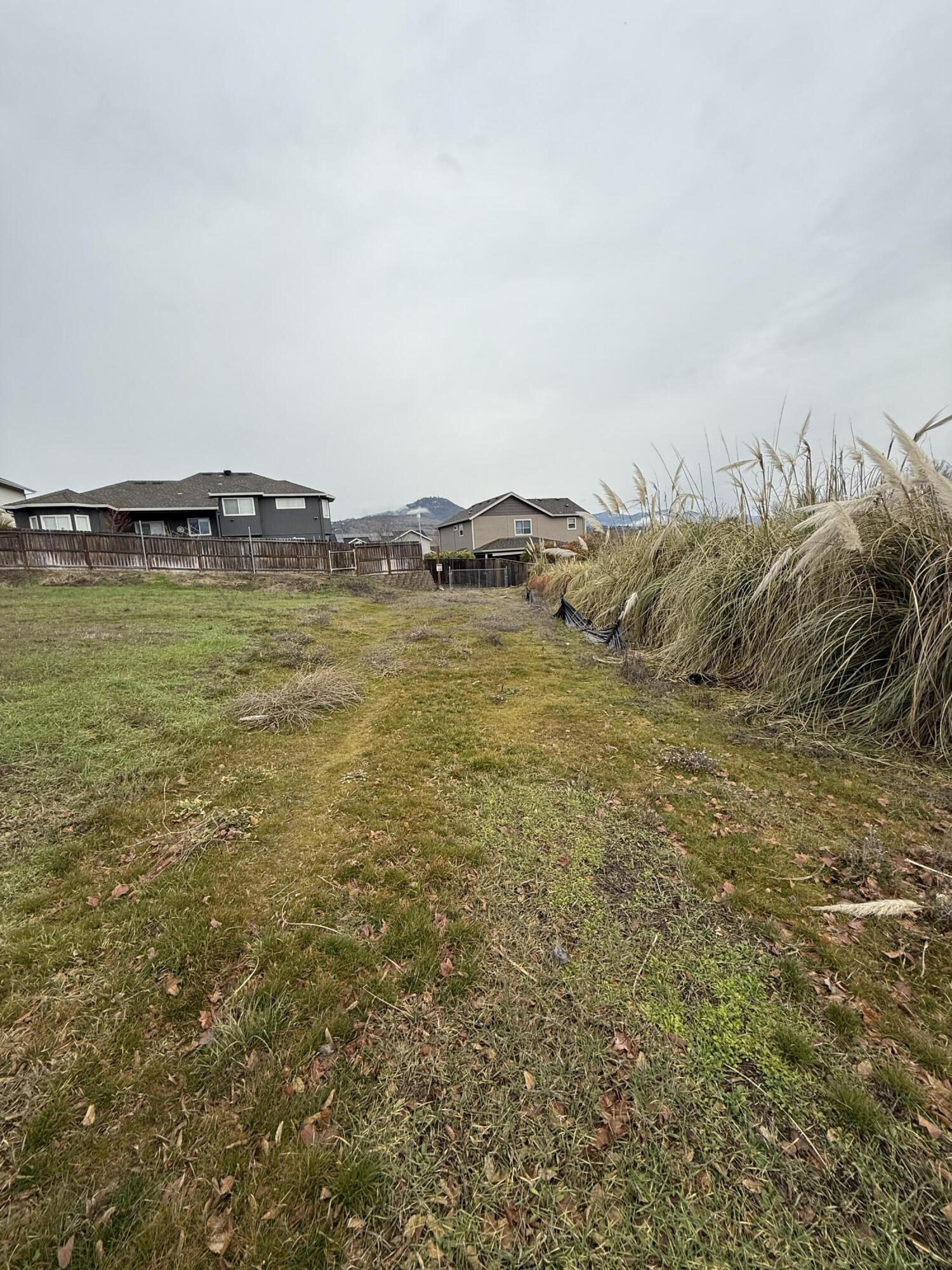 Arrowhead Heights Subdivision - Land