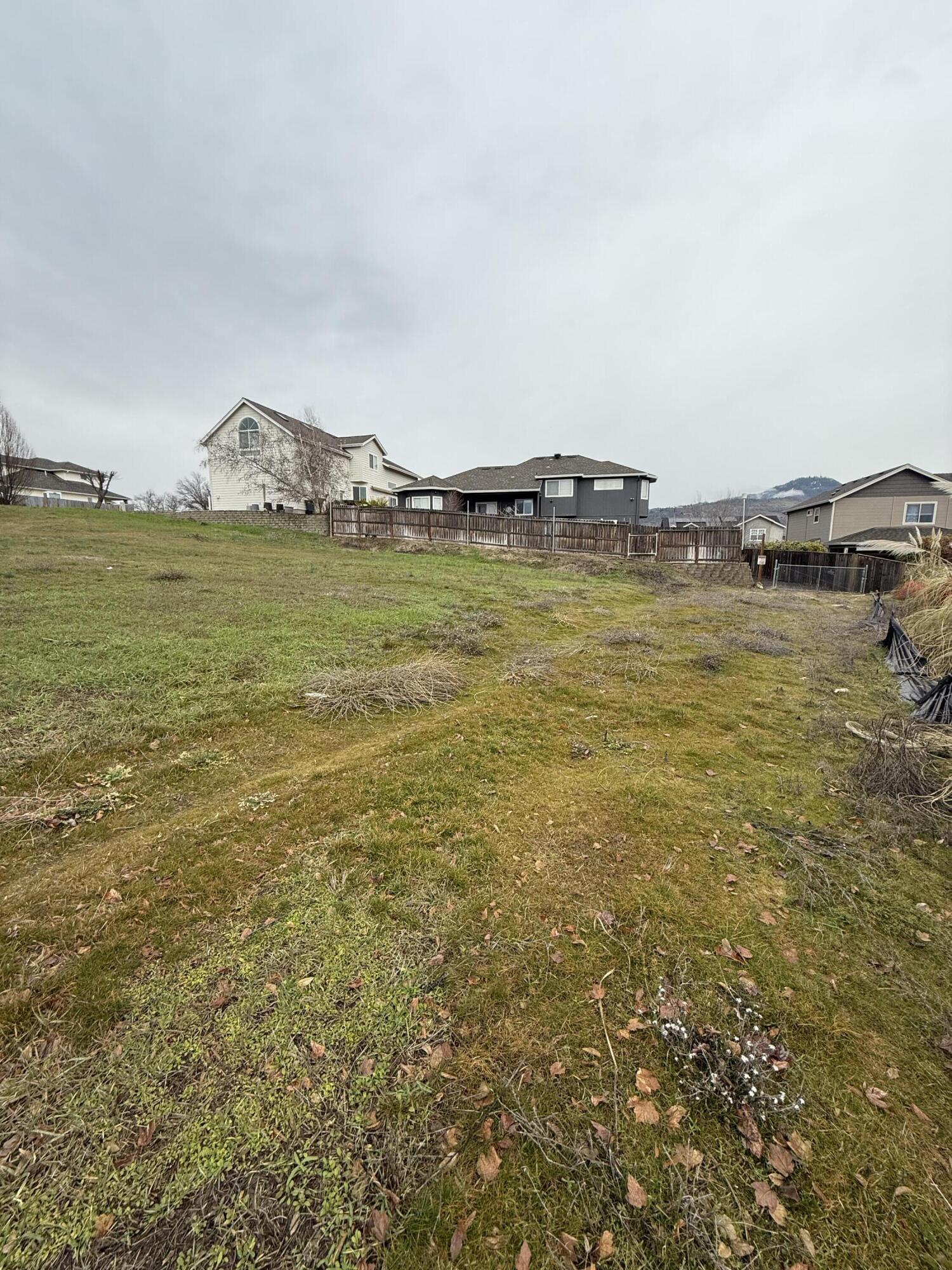 Arrowhead Heights Subdivision - Land