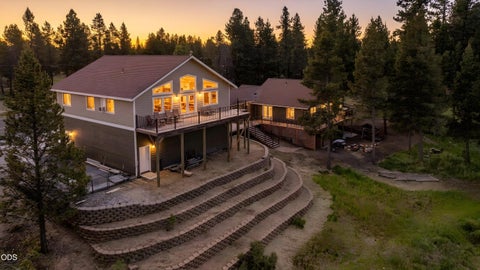 Photo of 53345 Riverview Drive, La Pine, OR 97739 (MLS # 220223525)