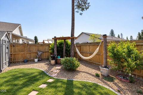Tiny photo for 16429 Betty Court, La Pine, OR 97739 (MLS # 220226988)