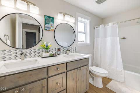 Tiny photo for 16429 Betty Court, La Pine, OR 97739 (MLS # 220226988)