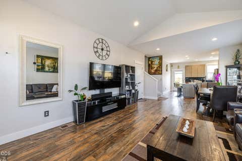 Tiny photo for 16429 Betty Court, La Pine, OR 97739 (MLS # 220226988)