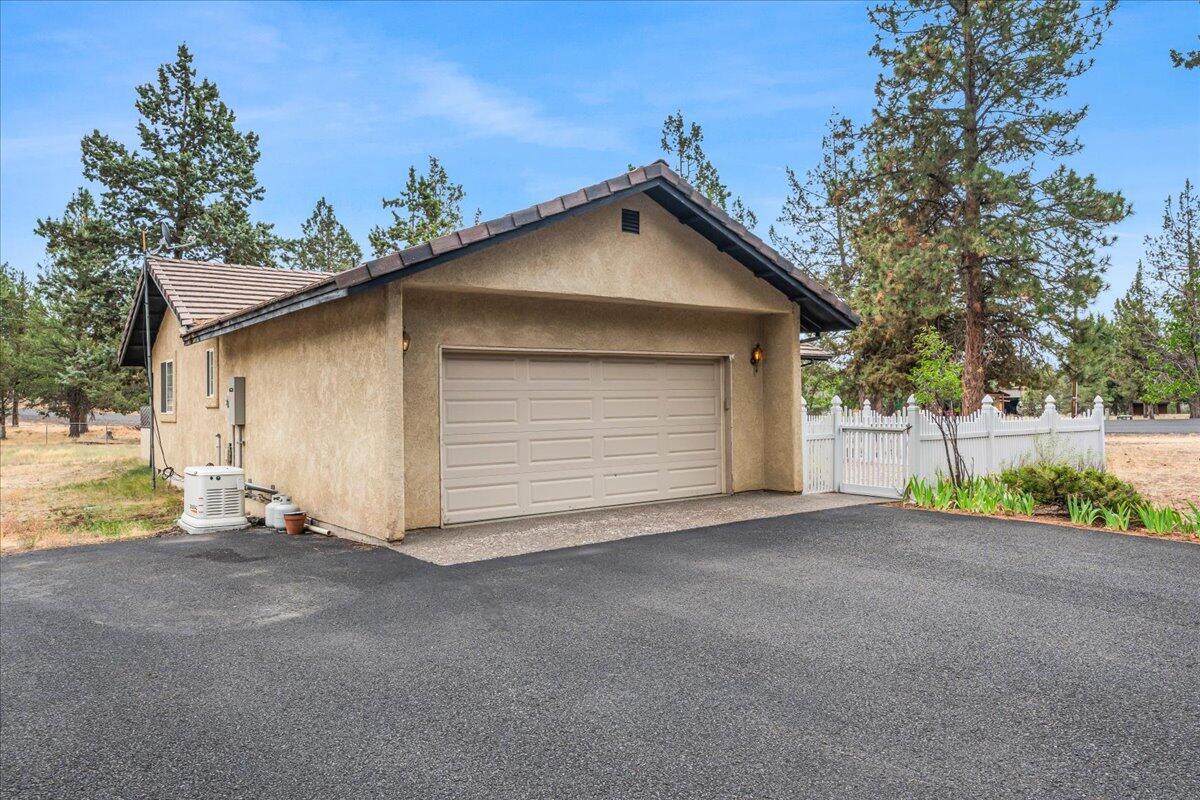 70120 Mustang Drive